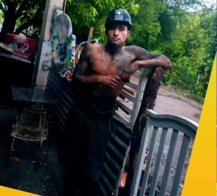 El joven minero fue localizado sano y salvo.