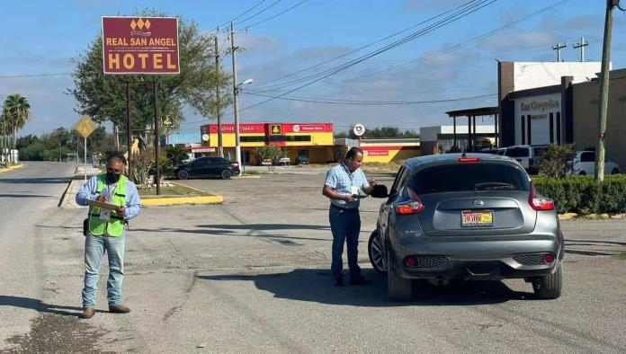 Intensifican los operativos de revisión de placas en los Cinco Manantiales