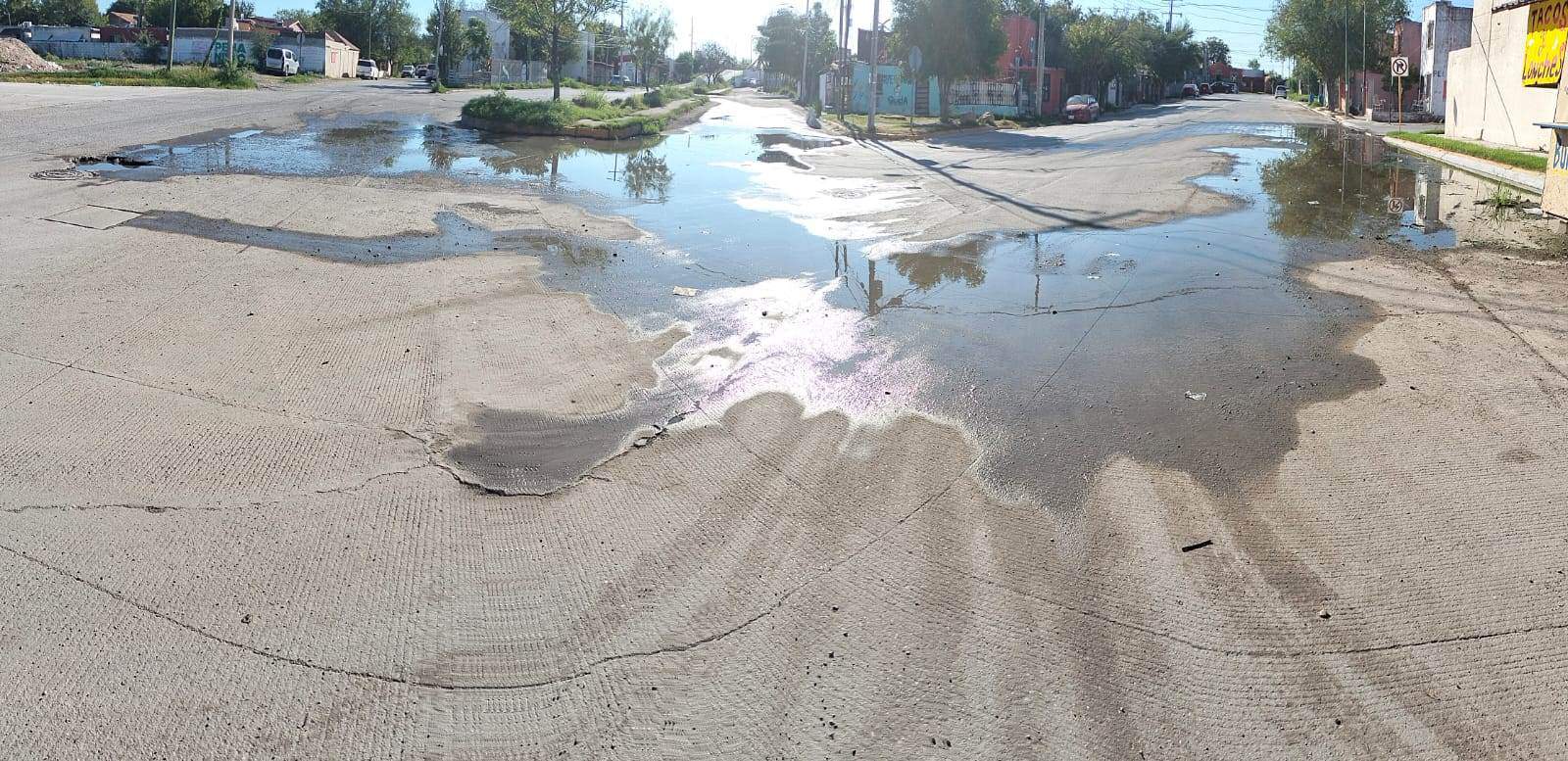 Viven Entre Agua Encharcada en Las Argentinas