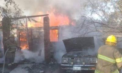 Incendio en Nava deja daños totales en vivienda