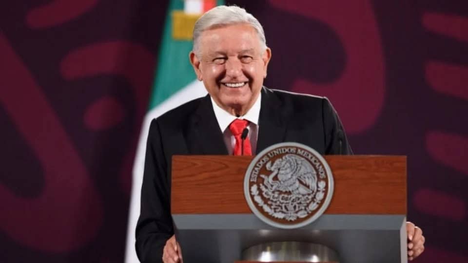 Rifa, música y tamaliza: AMLO anuncia su última mañanera