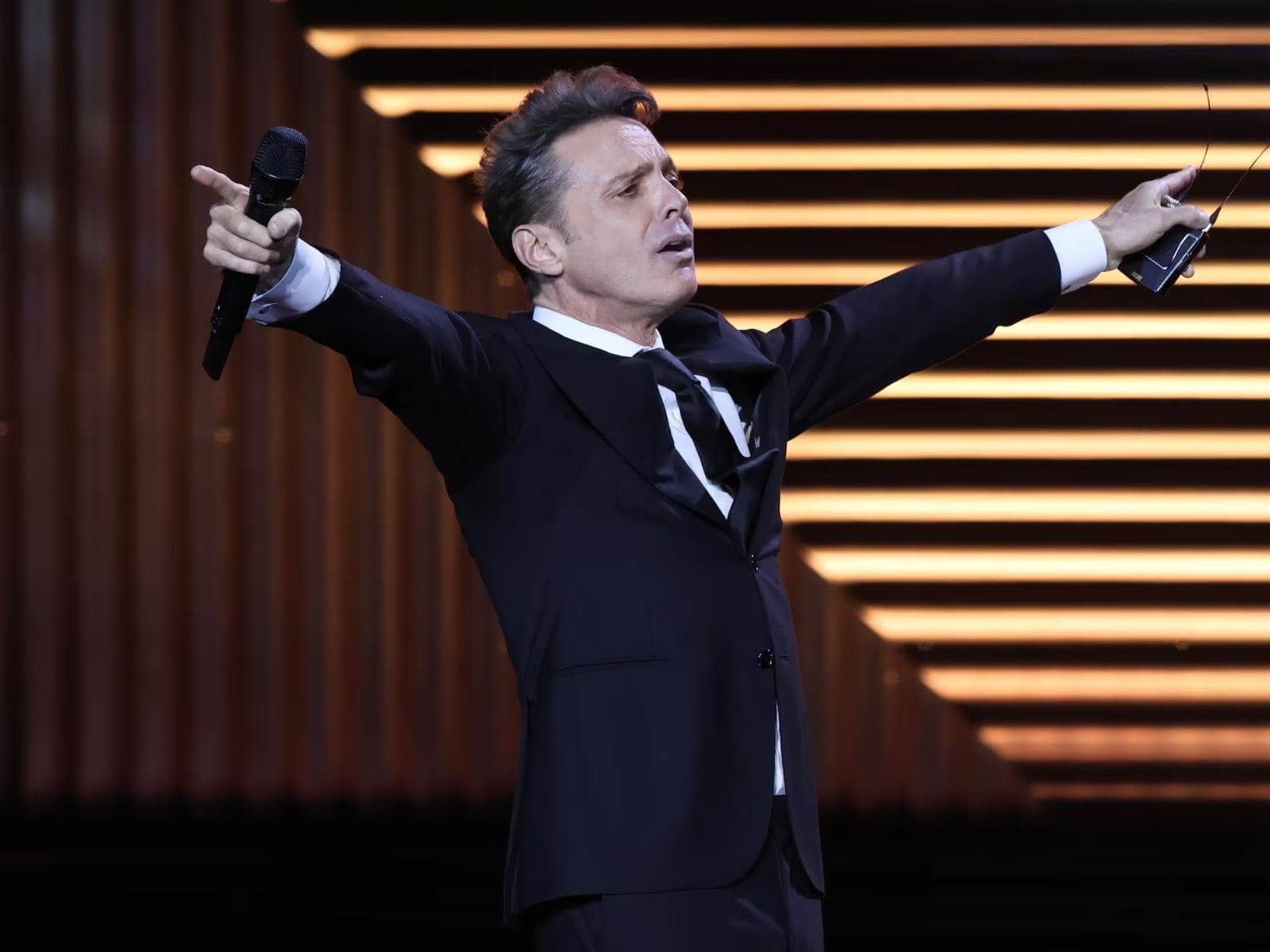 Cancelan show de Luis Miguel en Culiacán por ola de violencia