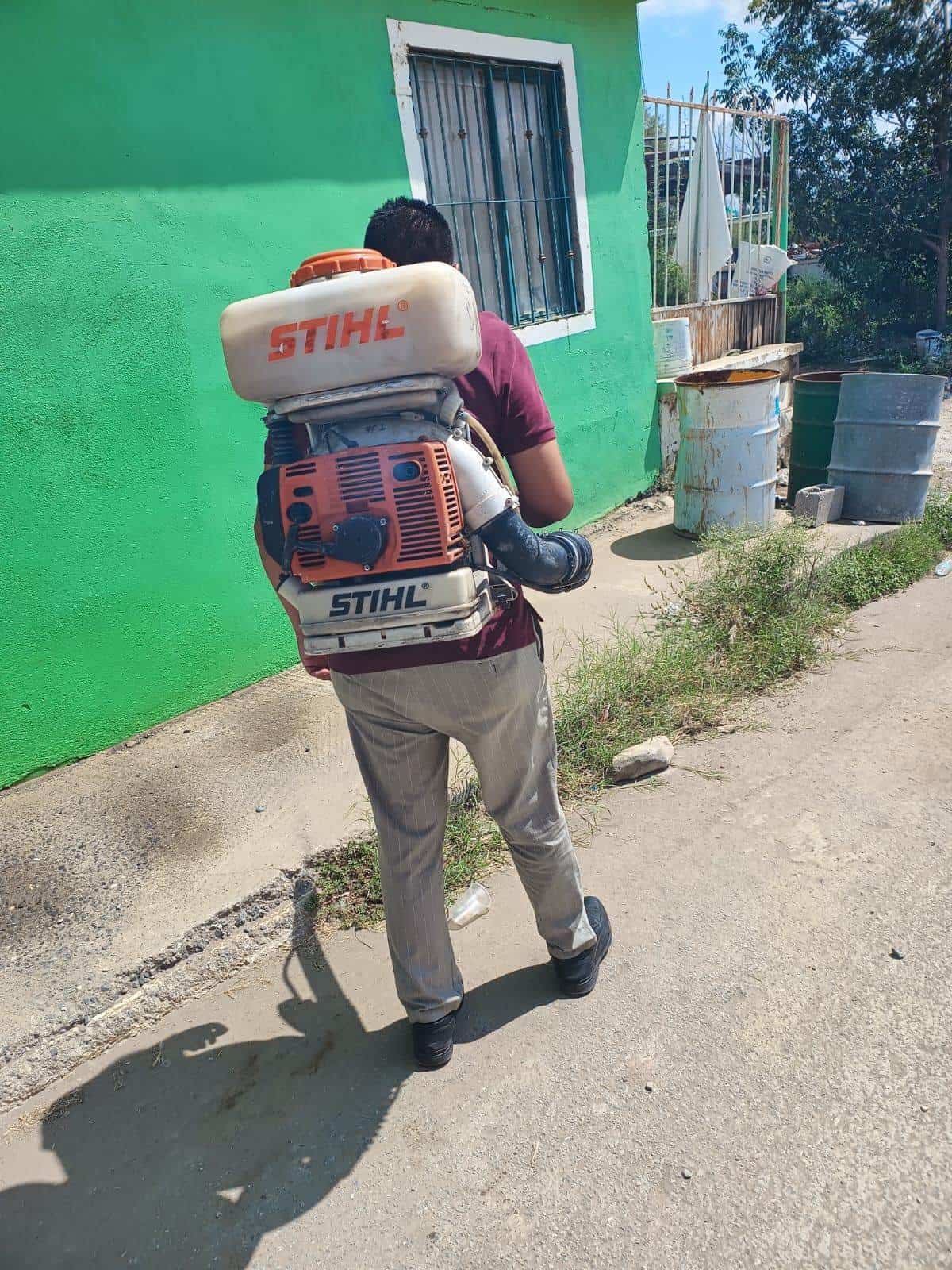 La Secretaría de Salud y el Gobierno Municipal de Ramos Arizpe emprendieron una intensa campaña de fumigación contra