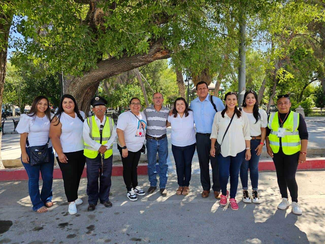 USAER 15 realiza campaña vial