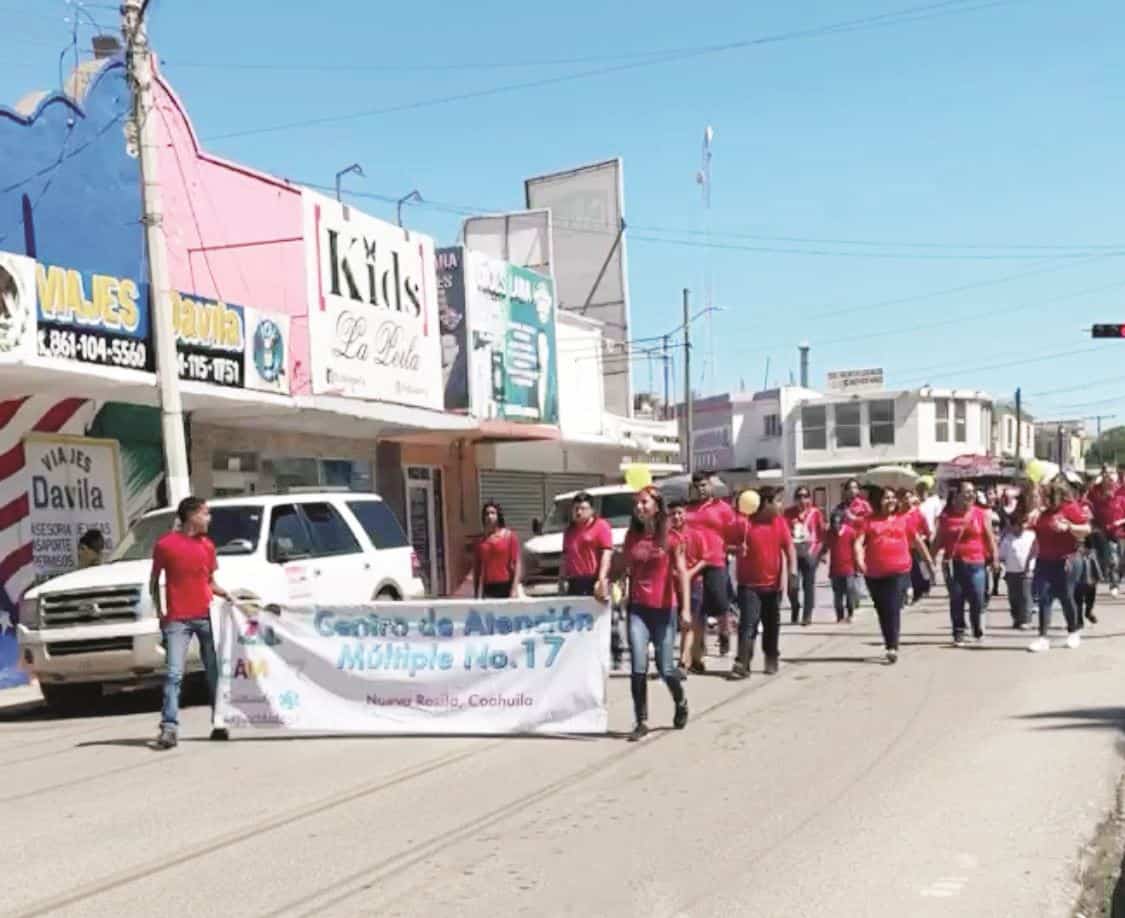 Realizan Caminata por la Inclusión en la ciudad de Nueva Rosita.