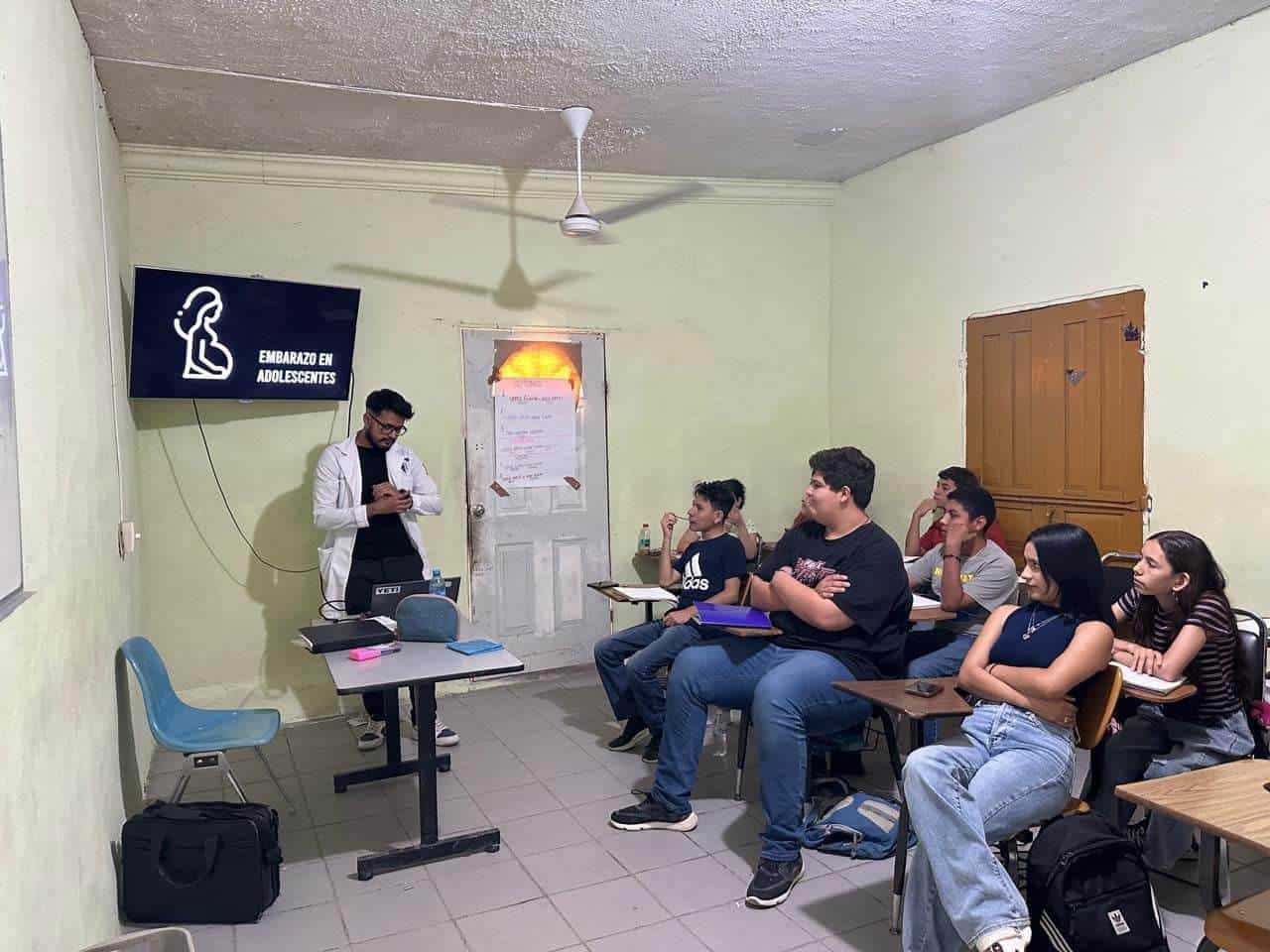 Día Nacional para la Prevención del Embarazo en Adolescentes: Actividades en Nava