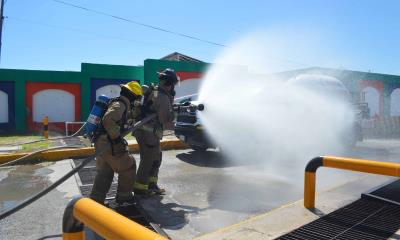 Realiza CLAM simulacro de incendio