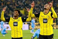 Borussia Dortmund no se aleja de la cima en la Bundesliga