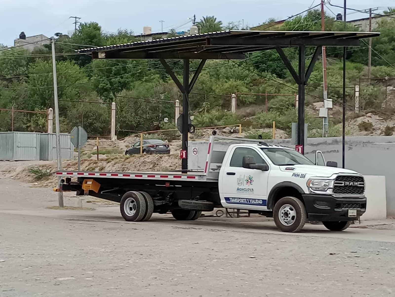 El municipio continúa prestando el servicio de grúas.