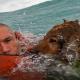 Guardia Costera rescata a hombre y su perro golpeados por huracán Helene en el mar