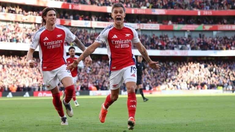 Arsenal logra vencer a Leicester City