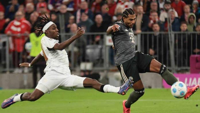 Bayern Múnich dominó y el Leverkusen aguantó