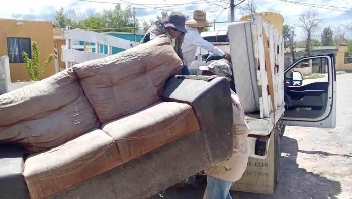 Piden a ciudadanos controlar el dengue