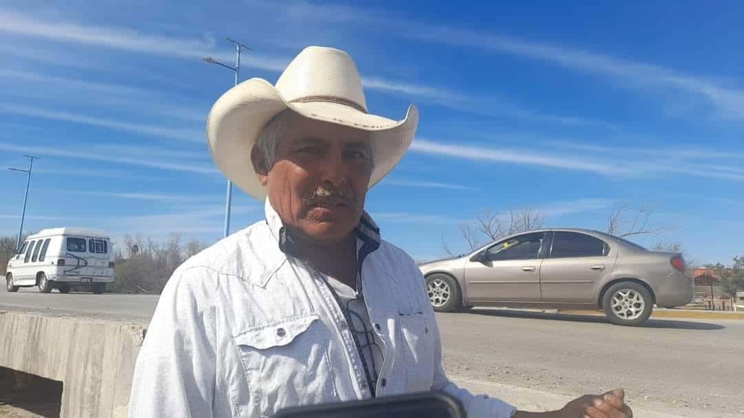 Juan Antonio Zapata Bernal agricultor del Ejido Guadalupe Victoria.