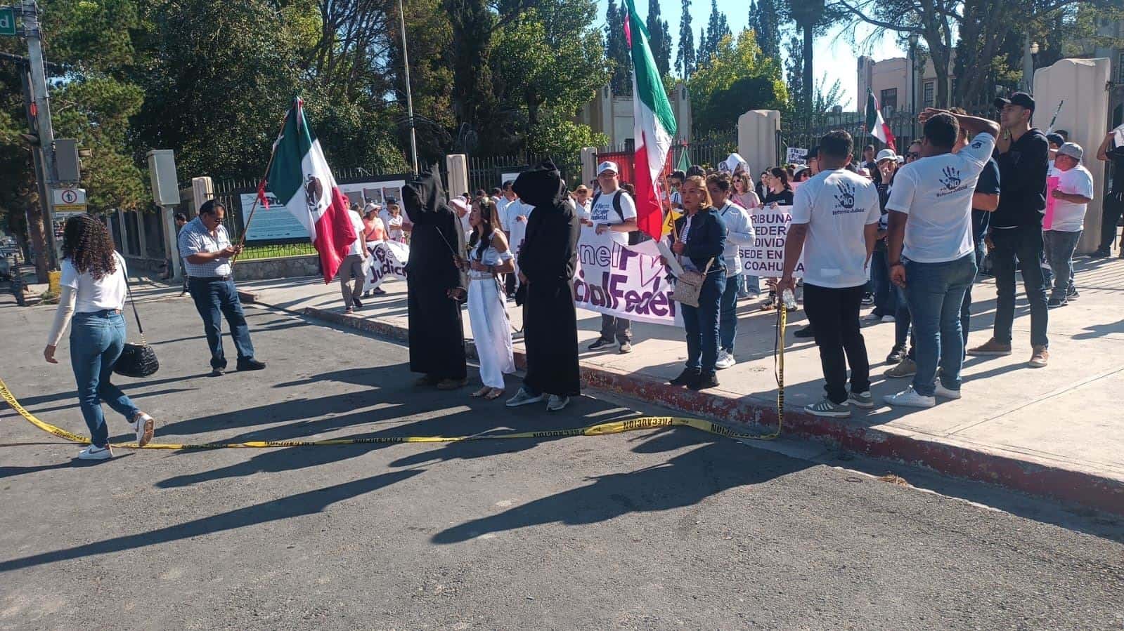 Durante la movilización, hicieron un llamado directo a la Presidenta de México, Claudia Sheinbaum Pardo.