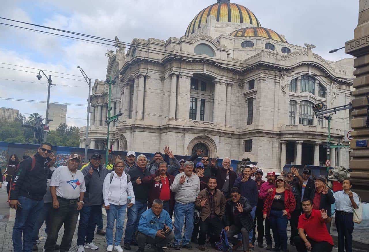 Viajan obreros a México, a toma de protesta de Sheinbaum 