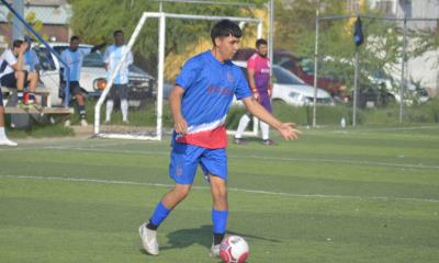 Corte FC goleó y es líder