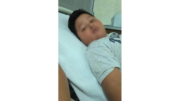 Niño de 6 años en terapia intensiva por dengue Niño de 6 años en terapia intensiva por dengue