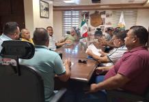 Piden a taxistas mejorar servicio