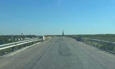 Alertan sobre deterioro en puente de la carretera 57 en Allende