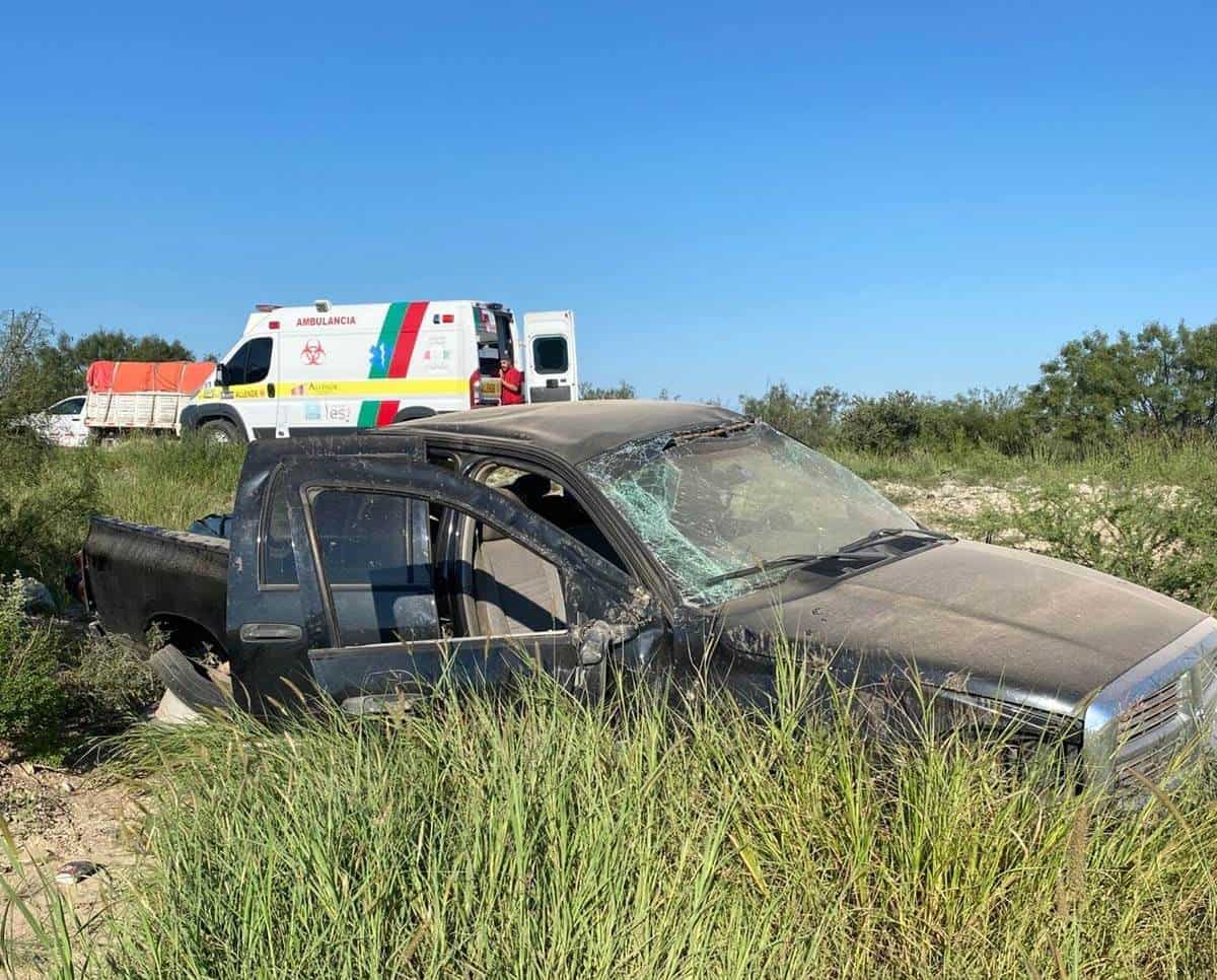 Accidente vehicular deja lesionados en la autopista Allende - Nueva Rosita