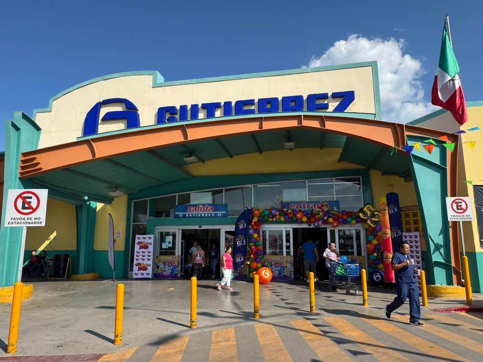 Celebra Súper Gutiérrez 52 Aniversario