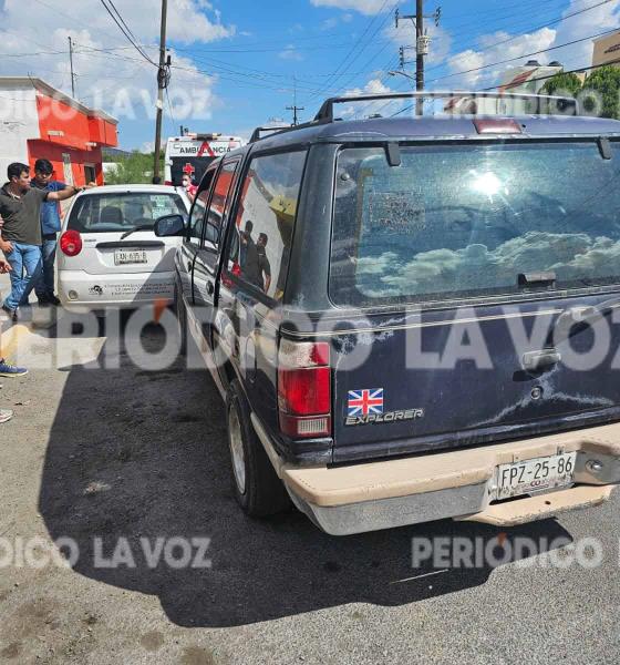 ´Estrella´ troca en auto estático