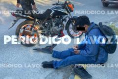 Embiste mujer a motociclista