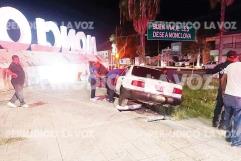 Se estrella ebrio en la Plaza de la Prosperidad