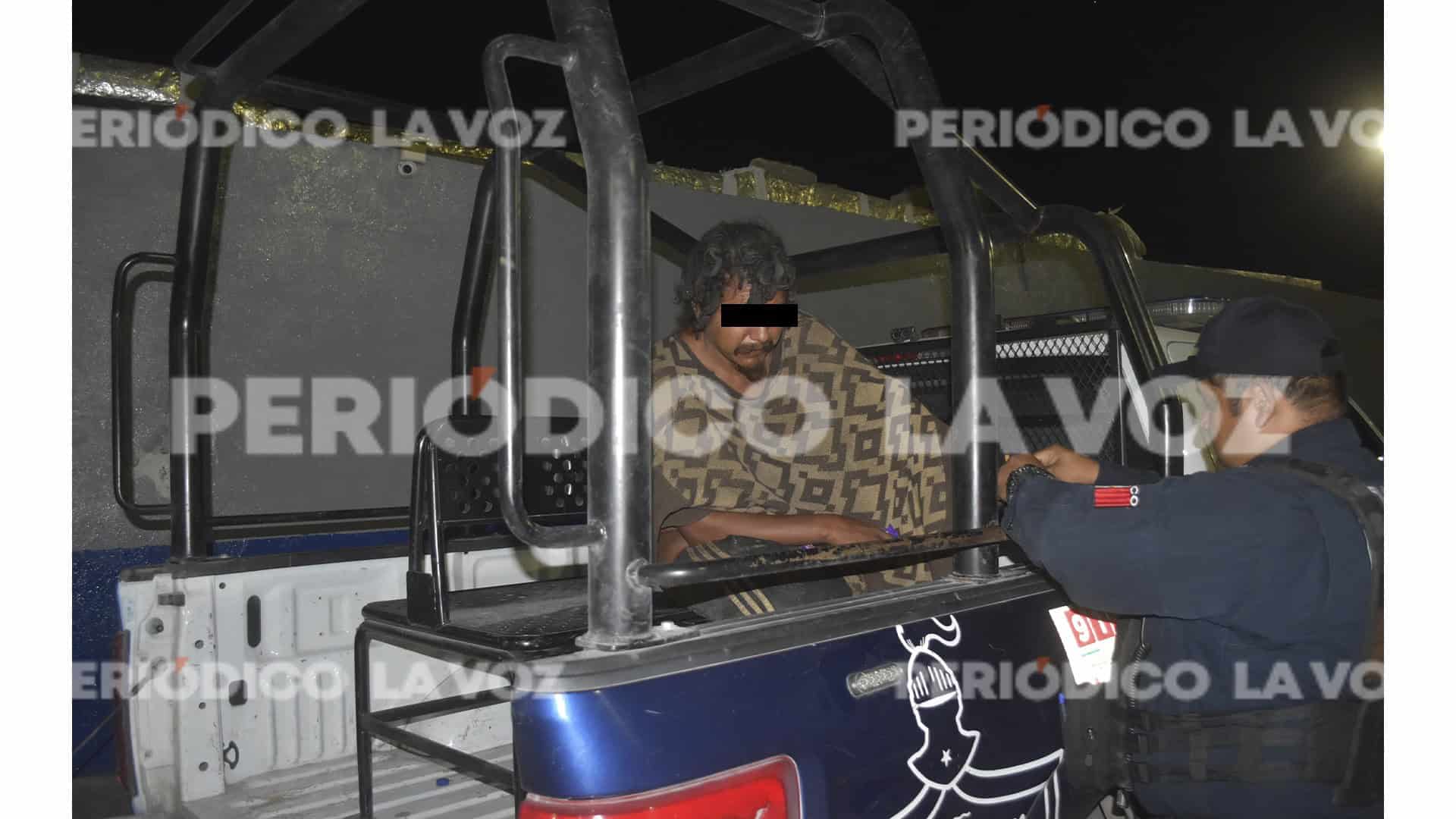 Molestaba vago a clientes de tienda