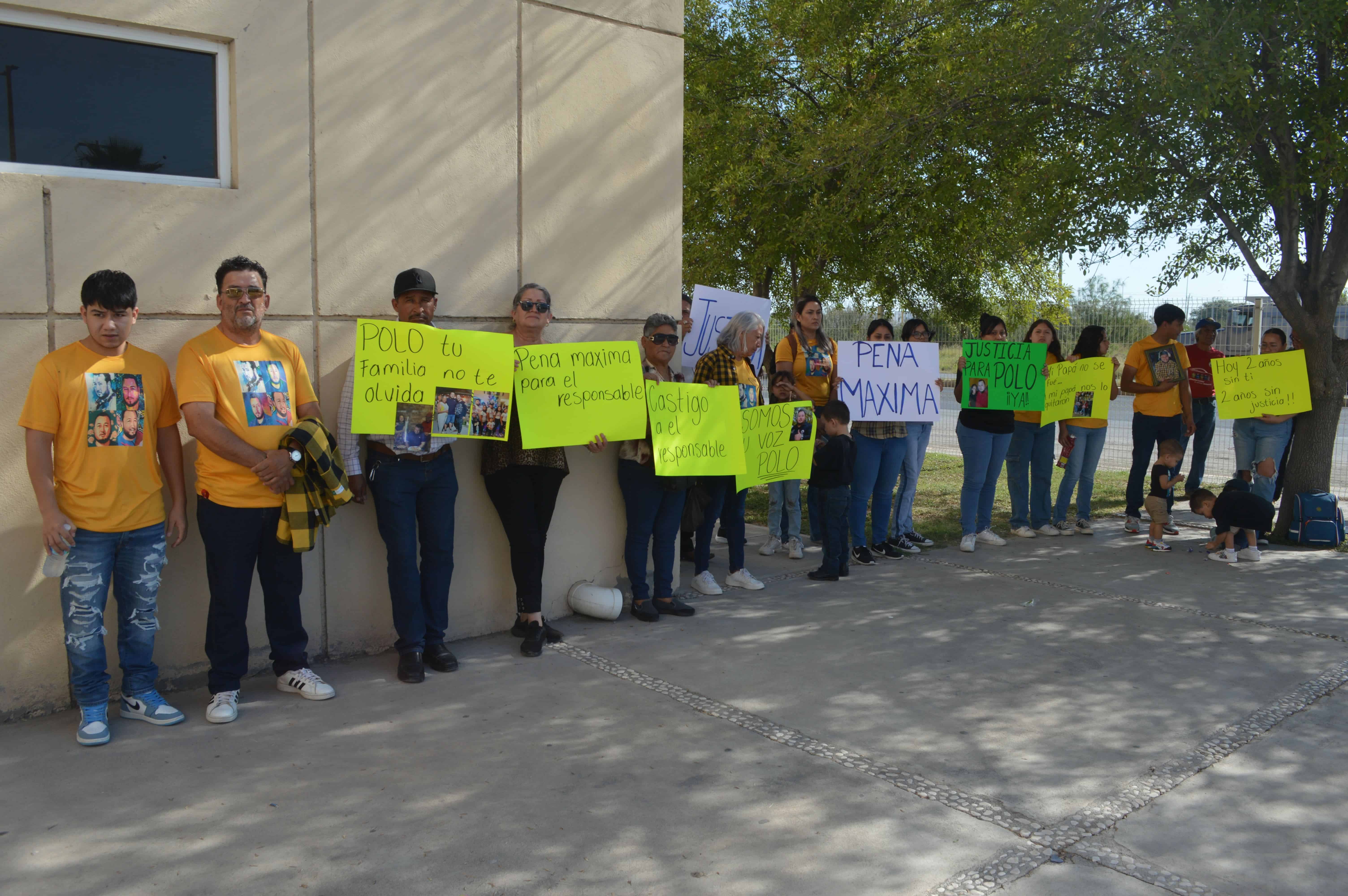 Familiares se manifestaron en el Centro de Justicia Penal de Frontera.