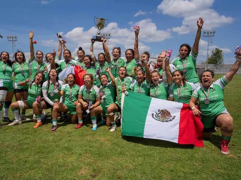 Por otro hecho histórico: México sueña con un Mundial de Rugby femenil.