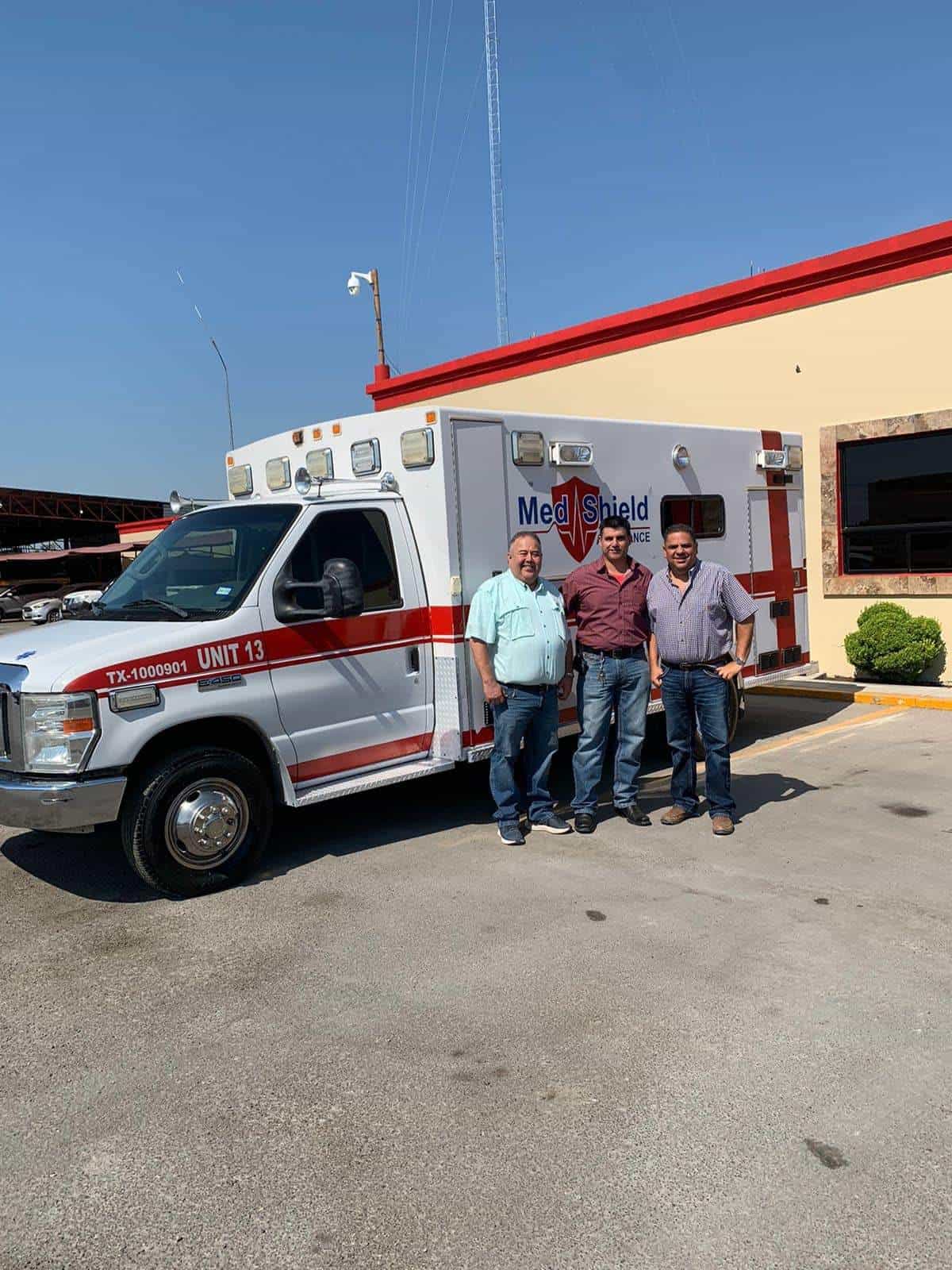 Donan Ambulancia para Mejorar Atención de Salud en Morelos y Villa Unión