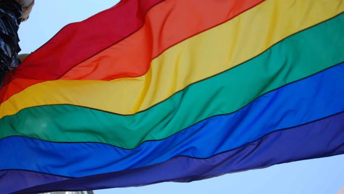 Sheinbaum analiza tipificar el transfeminicidio
