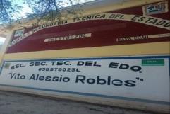 Padres Denuncian Cuota por Libros de Texto en Secundaria Vito Alessio Robles