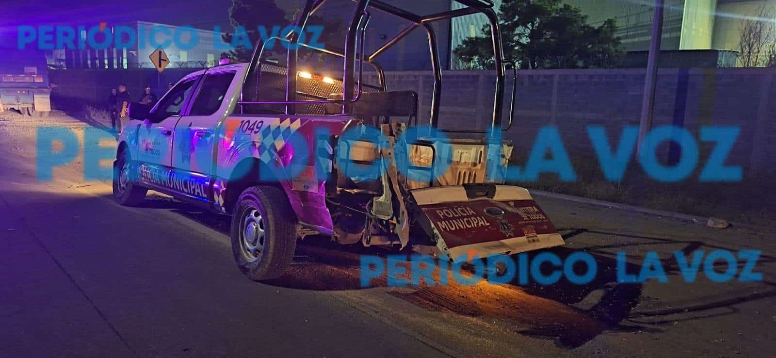 Choca taxi robado y mata a jovencita