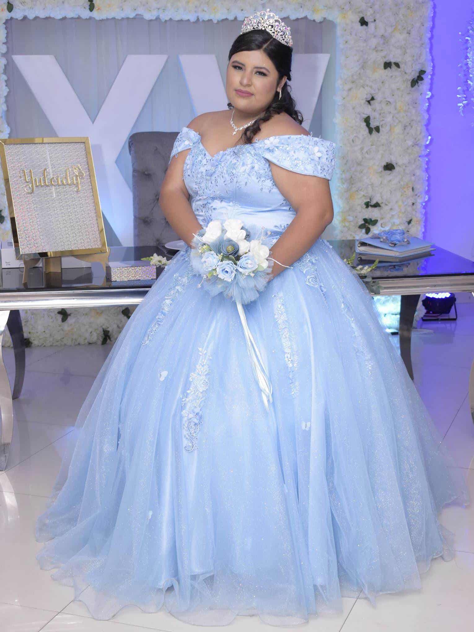 Yuleidy cumplió XV años de vida.