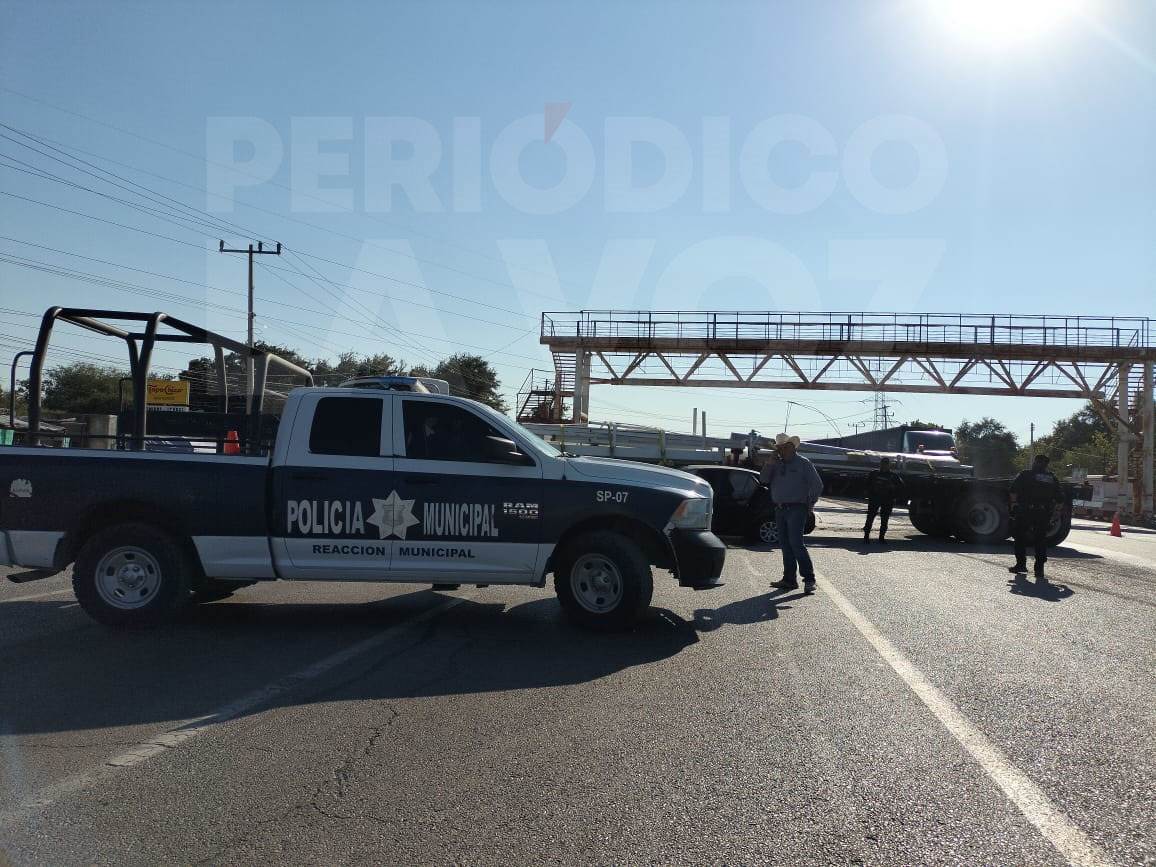 Choque Violento en Plaza El Encino de Nava Deja Varios Lesionados