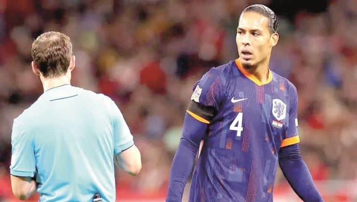 Países Bajos rescata empate en Nations League tras roja a Van Dijk