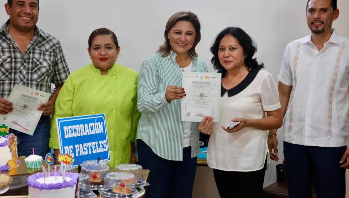 Culminó curso del ICATEC