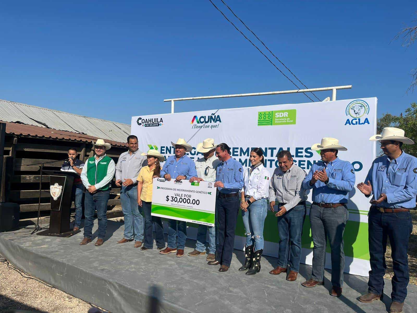 Impulso al Sector Ganadero en Ciudad Acuña: Programa de Mejoramiento Genético