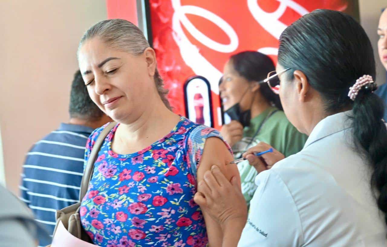 Arranca campaña estatal de vacunación