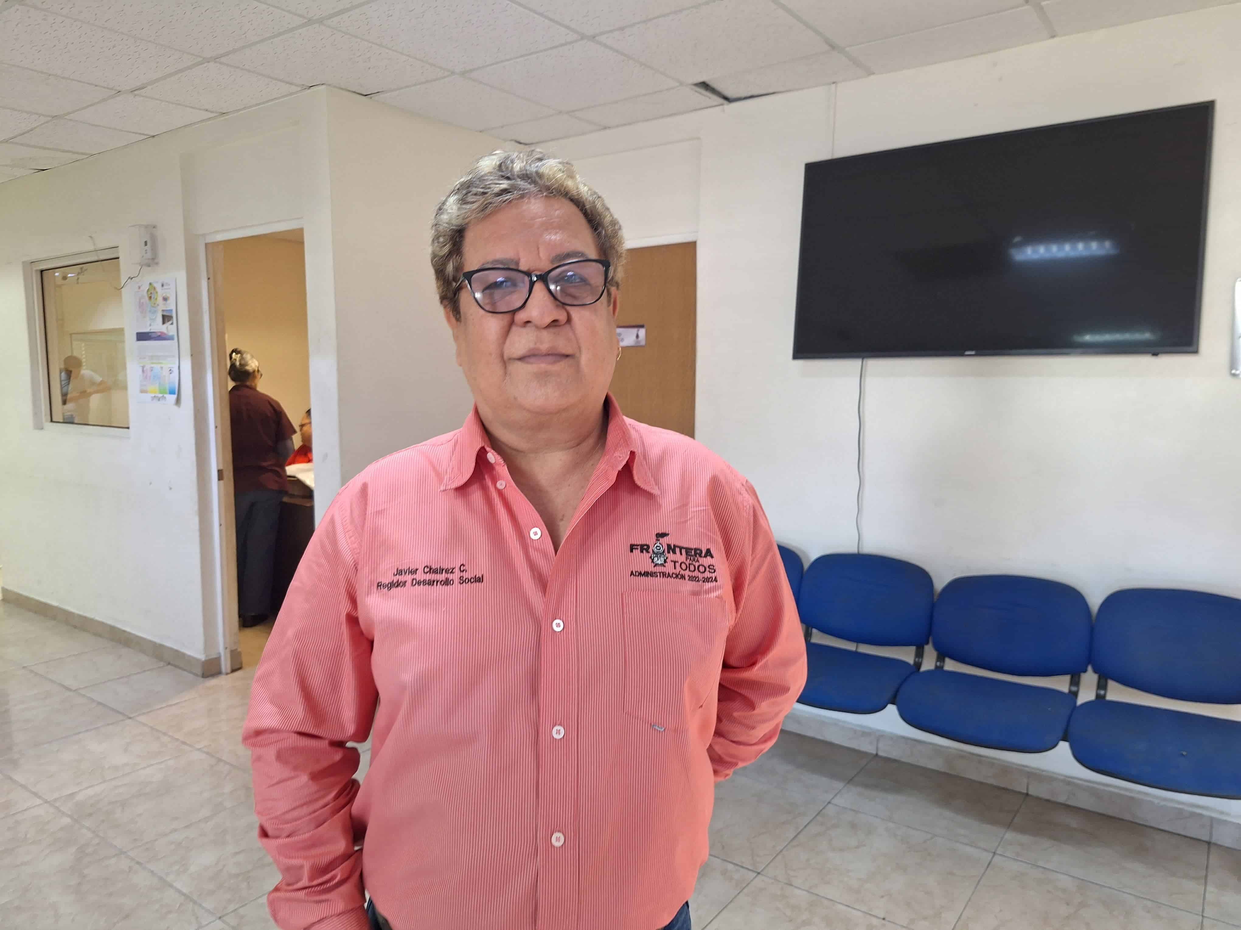 Javier Chairez; regidor de Tenencia de la Tierra.