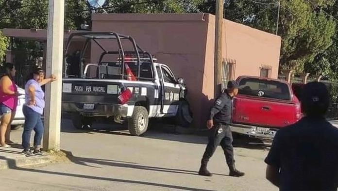 Patrulla y Camioneta Colisionan Durante la Cabalgata en Allende