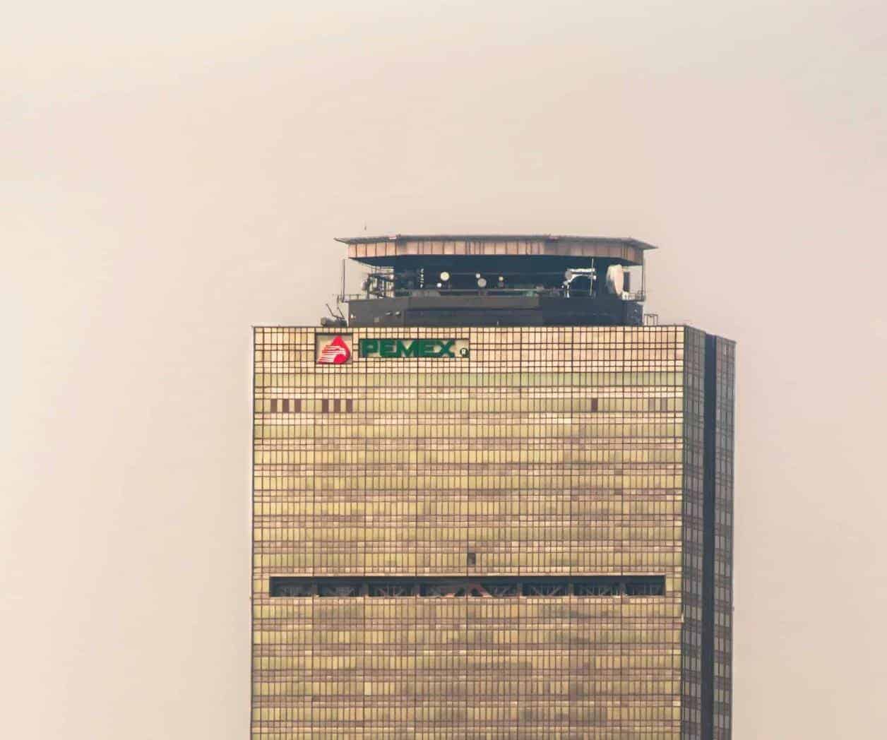Foto de Ulises Peña httpswww.pexels.comes-esfototorre-ejecutiva-de-pemex-en-la-ciudad-de-mexico-12281226