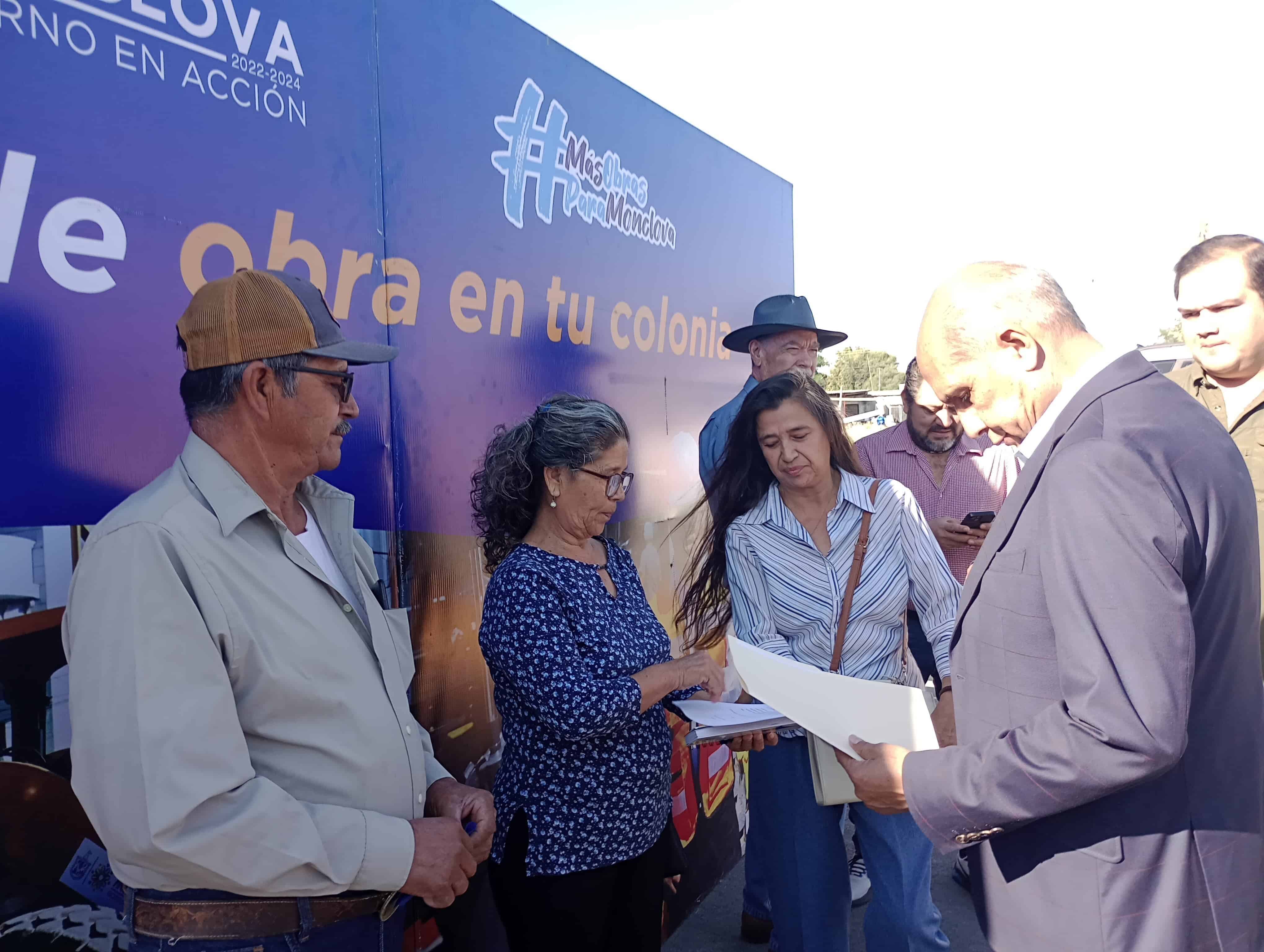 Habitantes de San José de las Cañas al norte de la ciudad, piden alumbrado público.