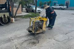 Intensifican bacheo