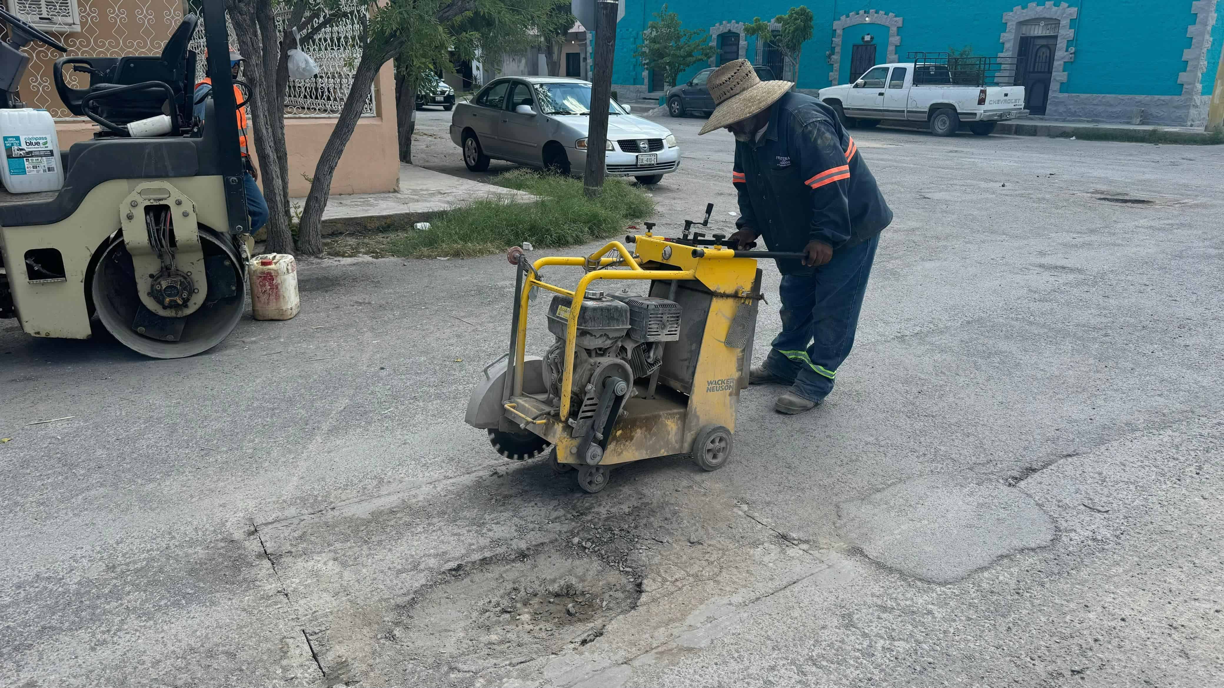 Realizan trabajos de Obras Públicas.