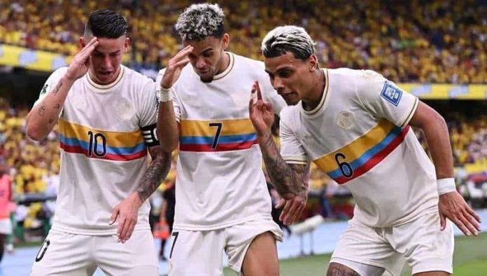 Colombia baila 4-0 a Chile en Eliminatorias de Conmebol