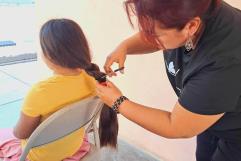 Realizan Campaña de Donación de Cabello en Nava por el Mes del Cáncer